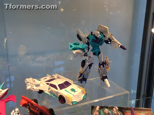 BotCon 2014 Exclusives Previes Alpha Trion More  (23 of 93)